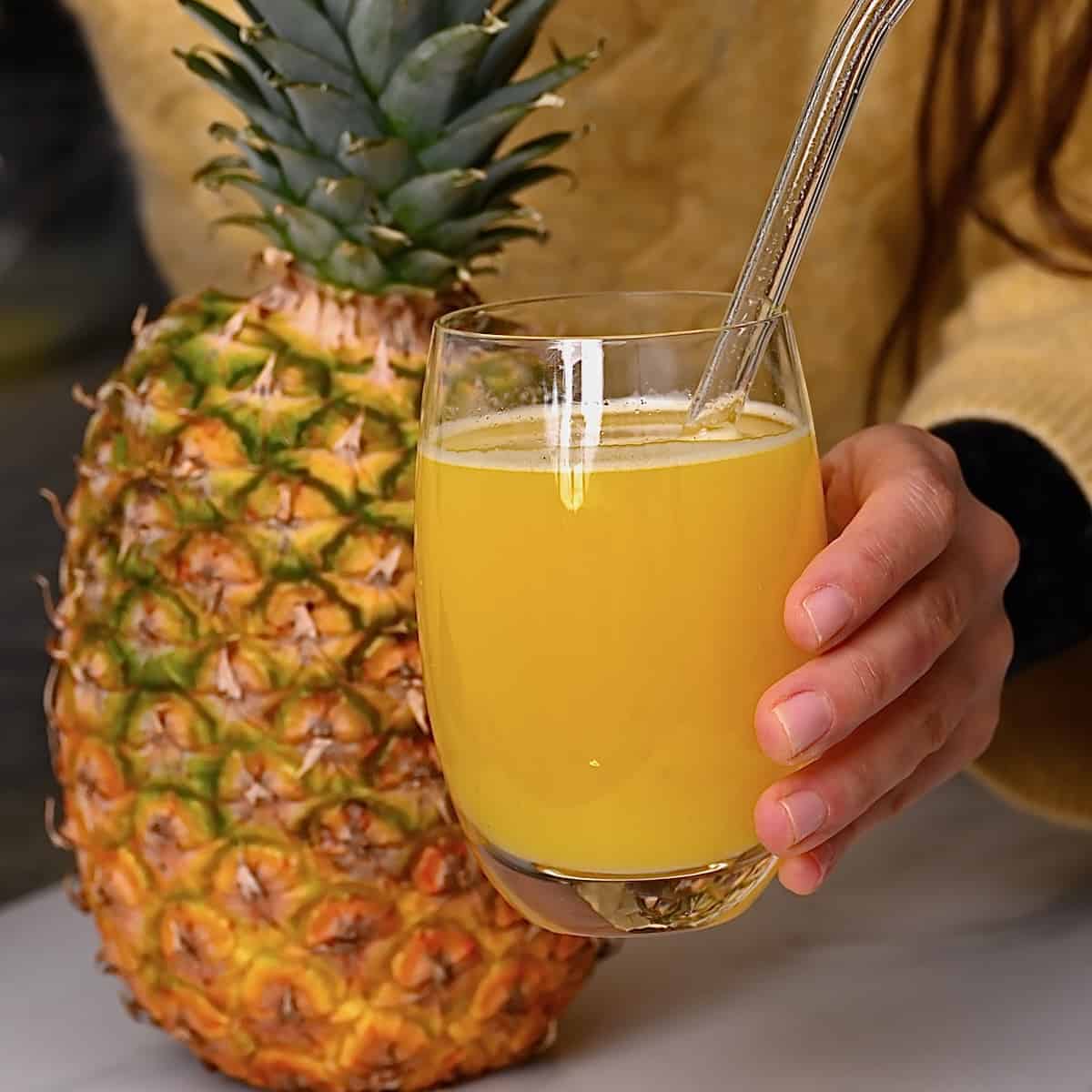 Unlock Perfect Pineapple Juice: The Secret to Picking Ripe Fruit